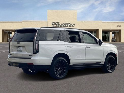 Certified 2023 Cadillac Escalade Sport Platinum w/ LPO, ONYX Package image 5