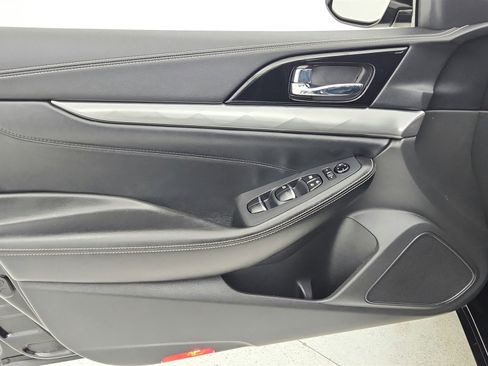 Used 2023 Nissan Maxima SV w/ Floor Mat Group image 34