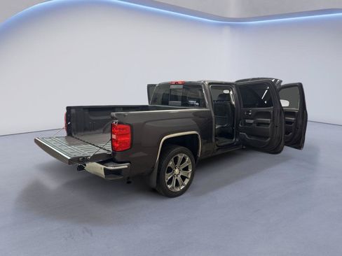 Used 2015 Chevrolet Silverado 1500 LTZ Z71 w/ LTZ Plus Package AWD/4WD image 14
