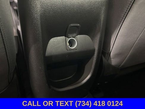 Used 2021 Chevrolet Colorado W/T AWD/4WD image 29