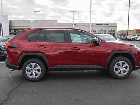 New 2025 Toyota RAV4 LE image 9