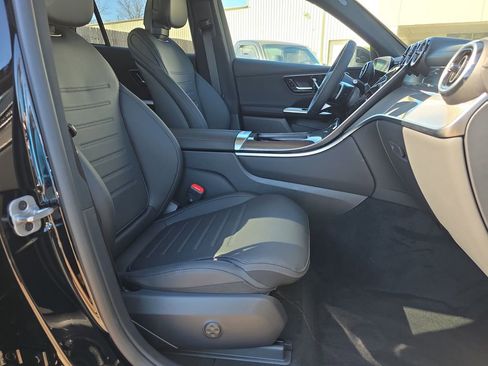 New 2026 Mercedes-Benz GLC 300 image 16