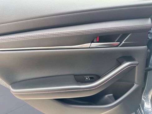 Certified 2025 MAZDA MAZDA3 s image 12