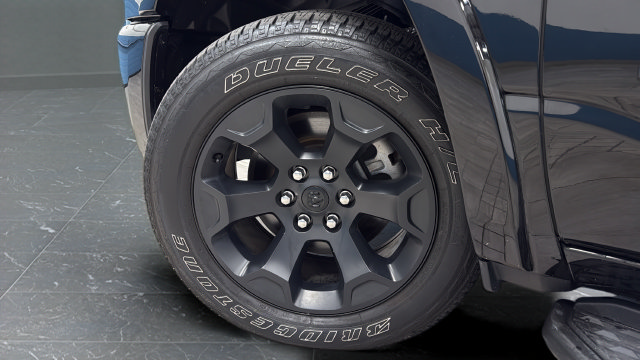 Used 2025 RAM 1500 Big Horn AWD/4WD image 39