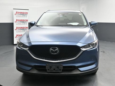 Used 2019 MAZDA CX-5 Touring FWD image 3