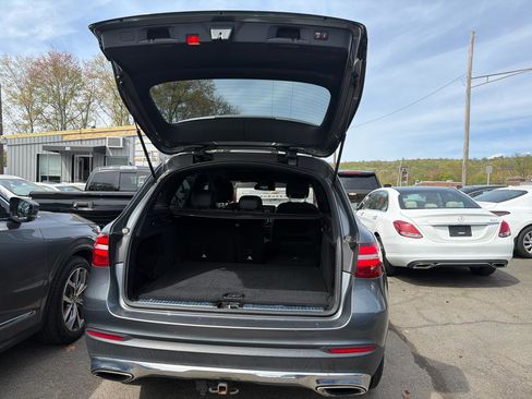 Used 2016 Mercedes-Benz GLC 300 4MATIC image 11