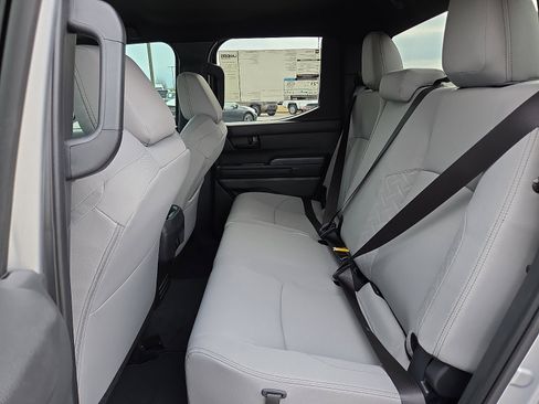 New 2026 Toyota Tacoma SR5 AWD/4WD image 7
