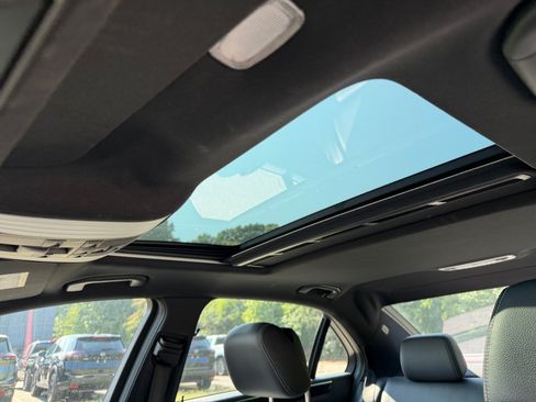 Used 2016 Mercedes-Benz E 350 Sedan image 25