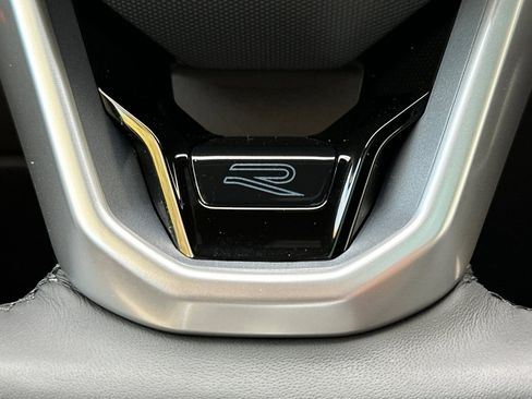 New 2025 Volkswagen Atlas Cross Sport SEL R-Line image 7