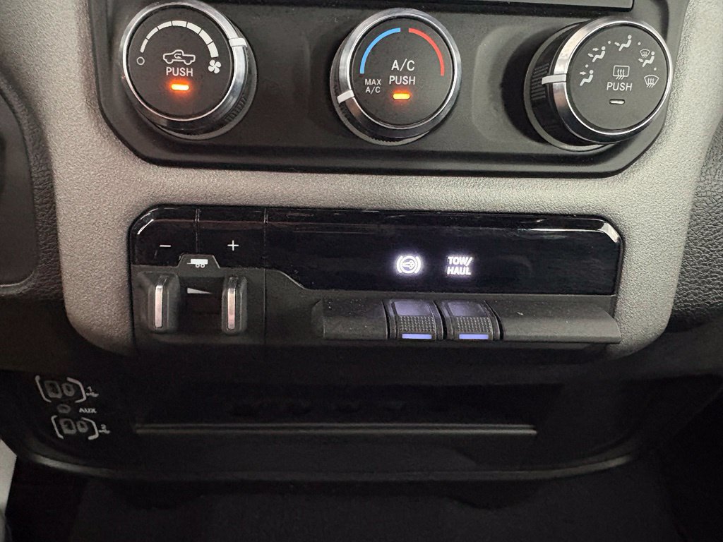 Used 2024 RAM 3500 Tradesman AWD/4WD image 25