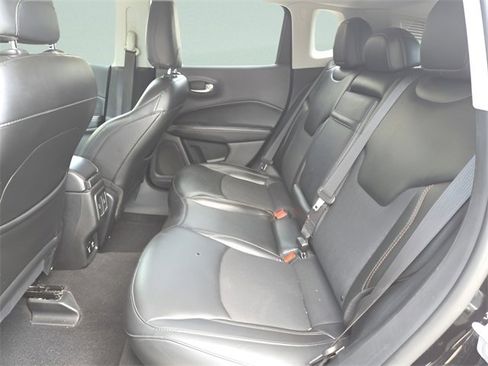 Used 2019 Jeep Compass Latitude w/ Popular Equipment Group image 14