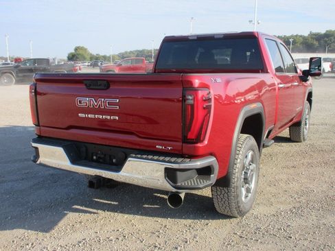 New 2026 GMC Sierra 2500 SLT AWD/4WD image 6