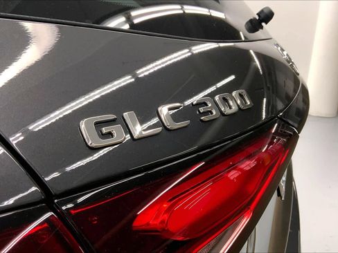 New 2026 Mercedes-Benz GLC 300 image 16