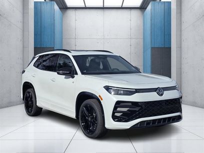 New 2026 Volkswagen Tiguan SE R-Line