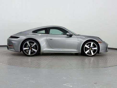 Certified 2025 Porsche 911 Carrera RWD image 8