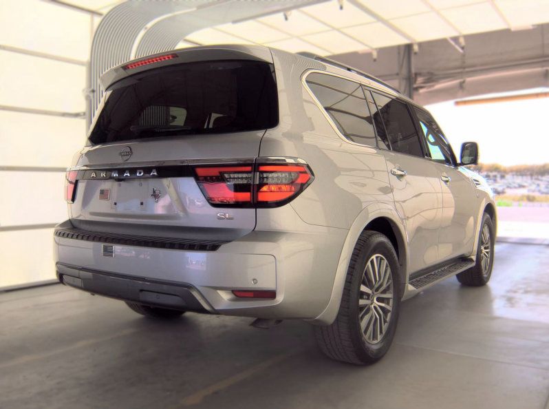 Used 2021 Nissan Armada SL w/ Captain's Chairs Package RWD image 2