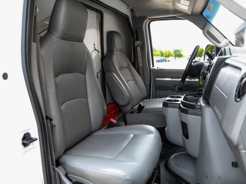 Used 2019 Ford E-350 and Econoline 350 Super Duty w/ Power Windows & Locks Group RWD image 30