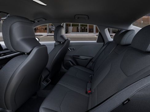 New 2026 Kia K4 LXS image 18