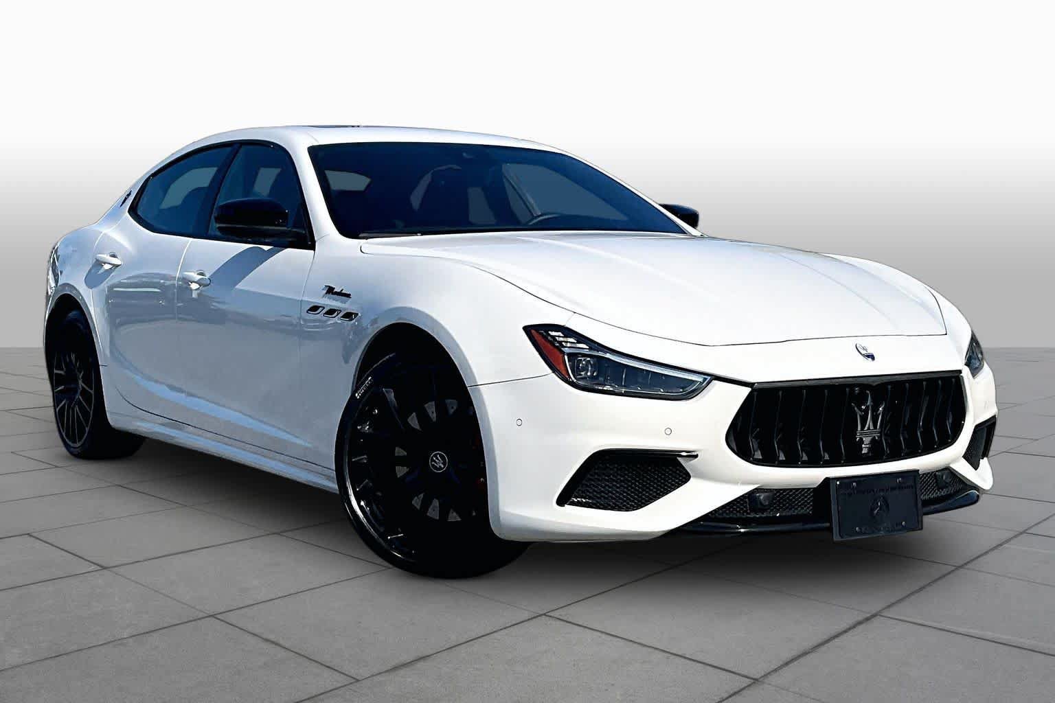 Used 2024 Maserati Ghibli Modena Ultima Q4 AWD/4WD image 3