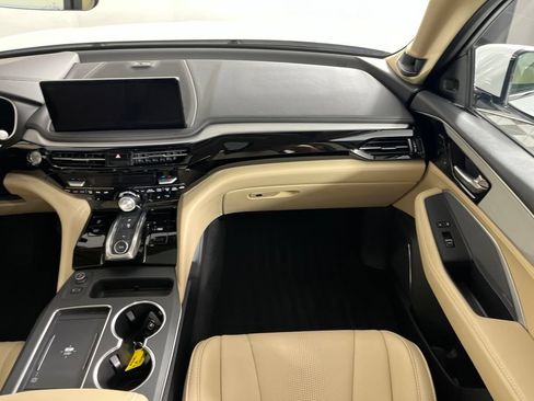 Used 2025 Acura MDX FWD w/ Technology Package image 21