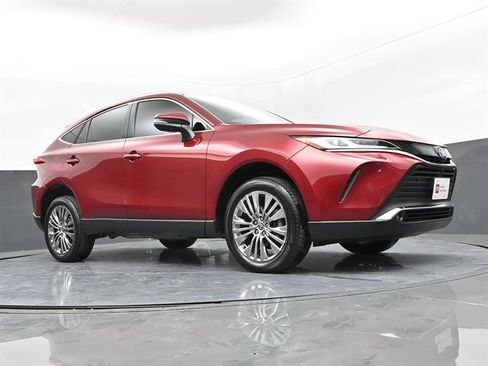 Certified 2024 Toyota Venza Limited AWD/4WD image 28