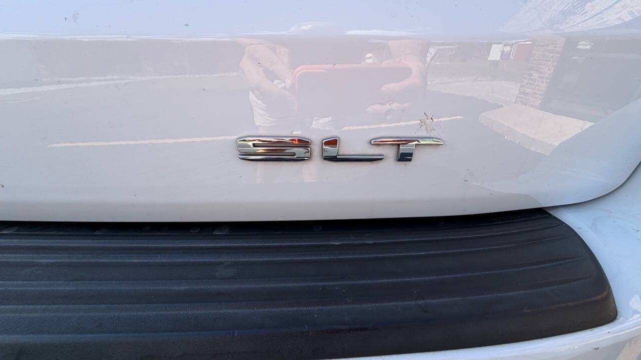 Used 2021 GMC Yukon SLT w/ SLT Luxury Package AWD/4WD image 16