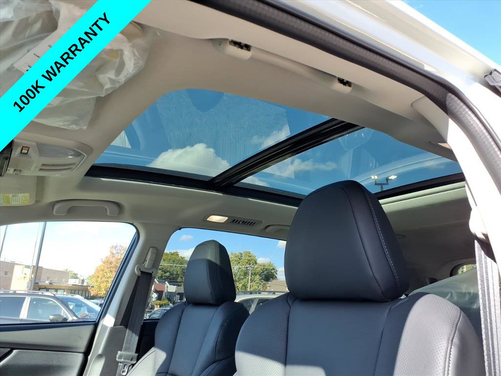 Certified 2025 Subaru Ascent Limited AWD/4WD image 25