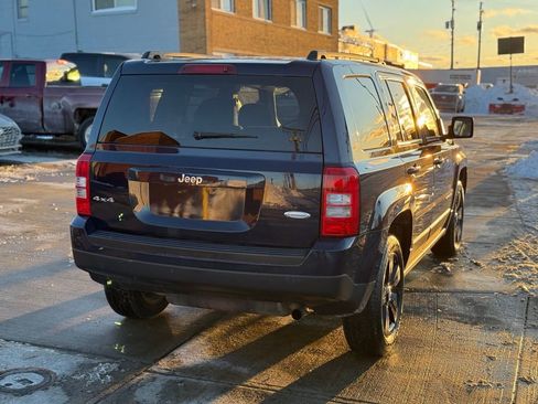 Used 2014 Jeep Patriot Latitude image 7