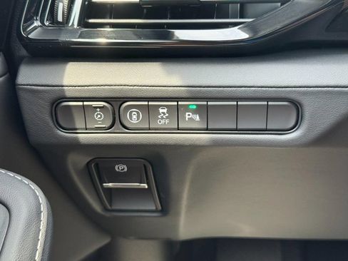 Certified 2026 Acura MDX SH-AWD w/ Technology Package image 23
