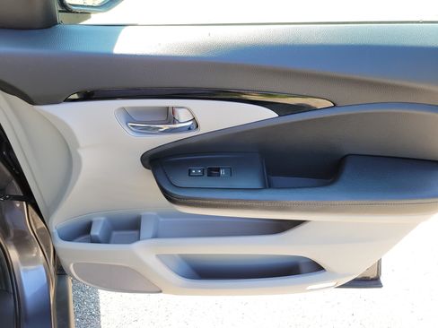 Used 2019 Honda Ridgeline RTL-E image 10