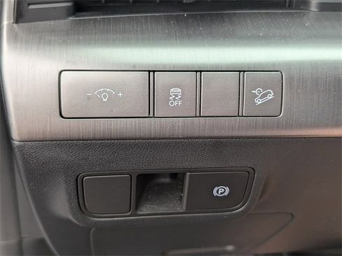 Used 2024 Hyundai Kona SEL image 26