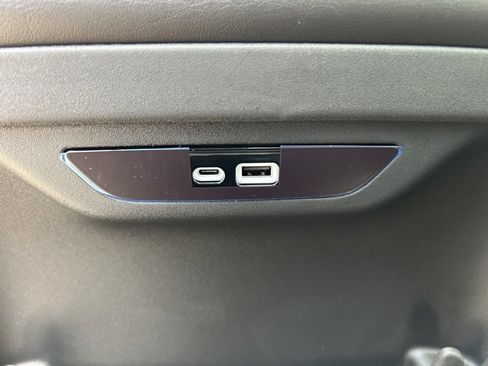 New 2026 Chrysler Pacifica Limited w/ S Appearance Package image 20