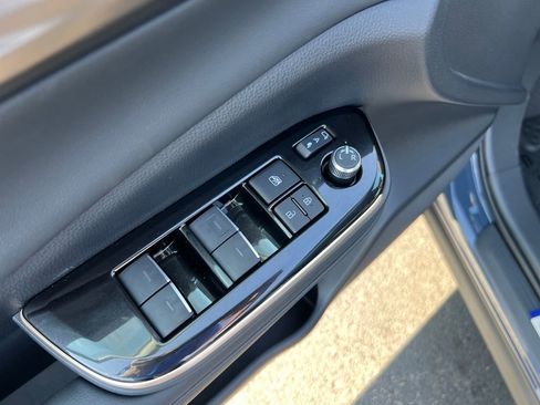 New 2026 Toyota Crown XLE image 10