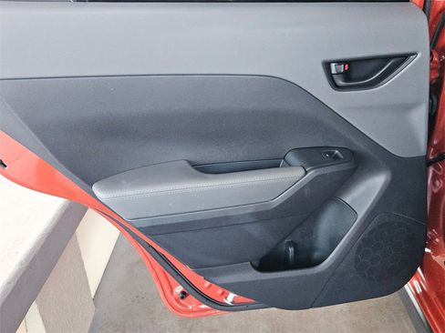 Used 2024 Subaru Crosstrek 2.0i Premium image 25