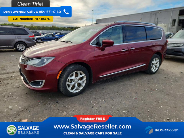 Used 2018 Chrysler Pacifica Touring-L w/ Tire & Wheel Group FWD image 1