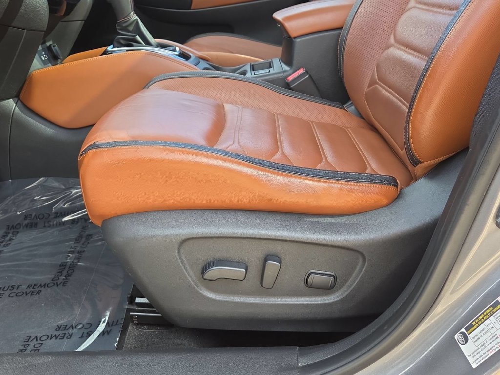 Used 2018 Nissan Rogue SL w/ Premium Package AWD/4WD image 16