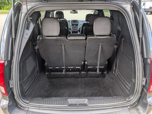 Used 2019 Dodge Grand Caravan GT image 16