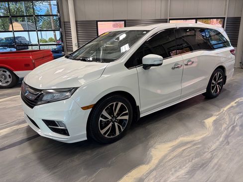 Used 2019 Honda Odyssey Elite image 44