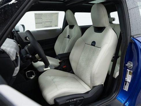 Certified 2025 MINI Cooper S image 22