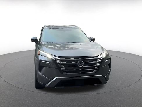 Used 2026 Nissan Rogue SL AWD/4WD image 3