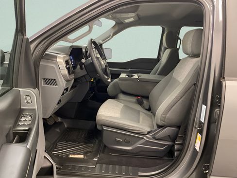 Used 2023 Ford F150 XLT AWD/4WD image 8