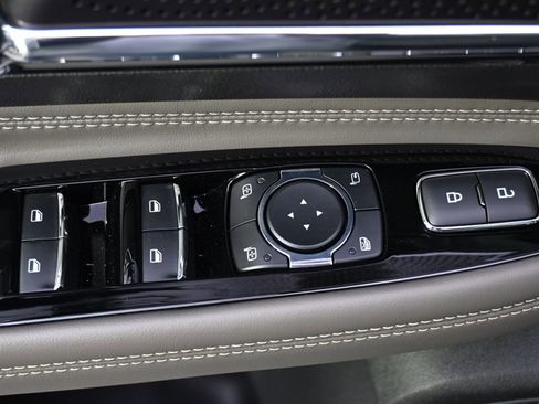 New 2026 Lincoln Corsair Premiere AWD/4WD image 23