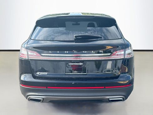 Used 2023 Lincoln Nautilus AWD image 6