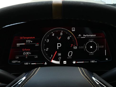 Used 2023 Chevrolet Corvette Stingray Premium Cpe w/ Z51 Performance Package RWD image 27