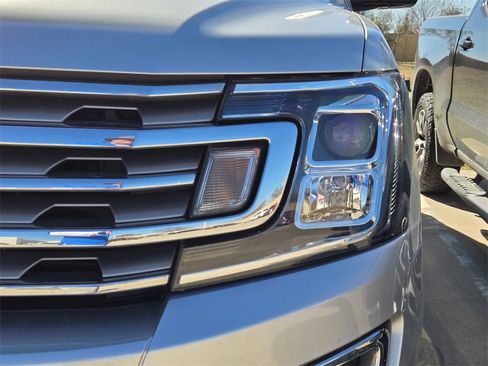 Used 2019 Ford Expedition Limited w/ Equipment Group 301A image 21