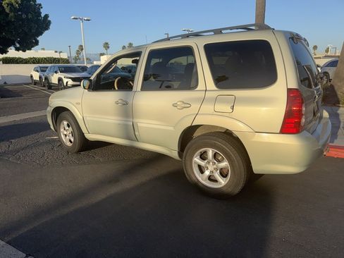 Used 2006 MAZDA Tribute s w/ Package 1 image 3