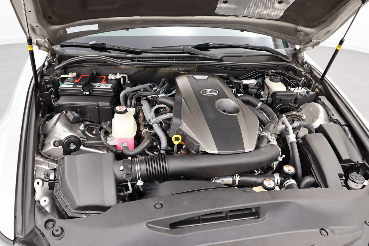 Used 2017 Lexus IS 200t RWD image 43