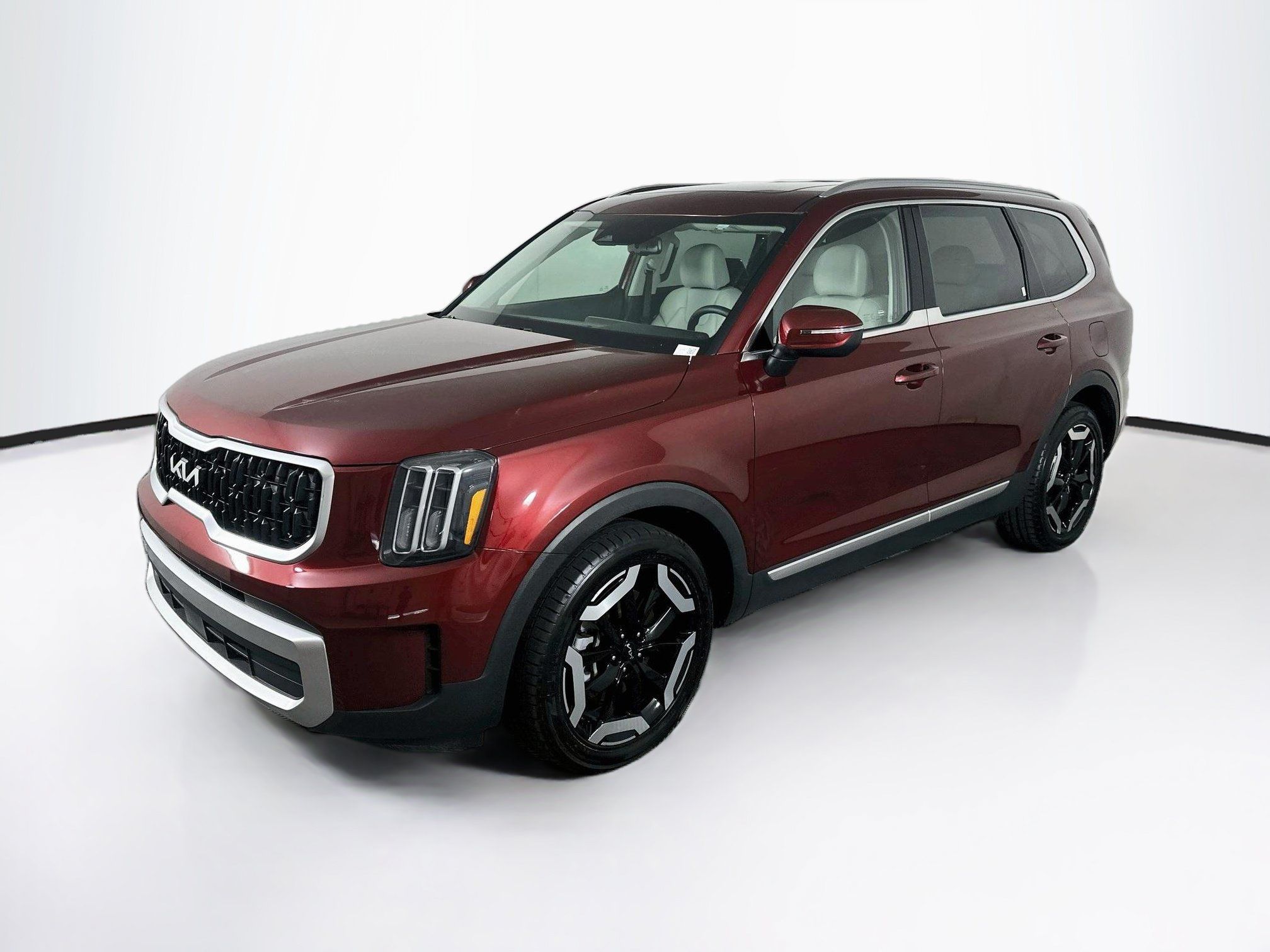 Used 2023 Kia Telluride EX FWD image 3