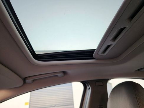 Used 2005 Volvo S40 2.4i image 13