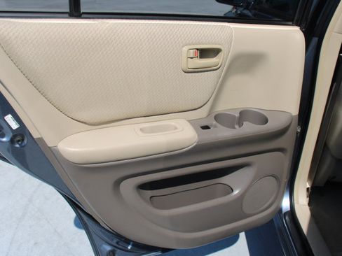 Used 2006 Toyota Highlander 4WD Hybrid image 13